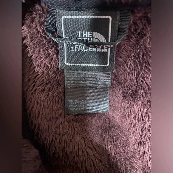 The North Face Osito Silken Raschel Fleece Jacket Dark Purple Size Medium - Picture 7 of 10